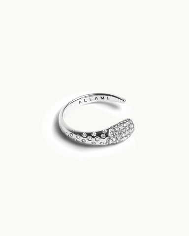 Ezil ring with diamond